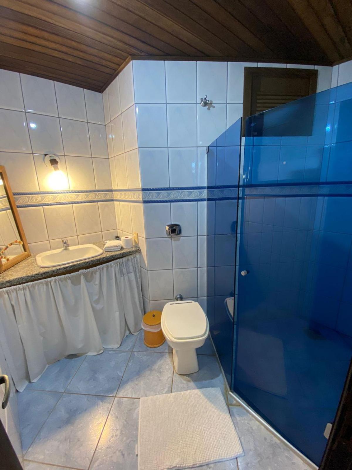 Deluxe Room,1602433109:JPEG